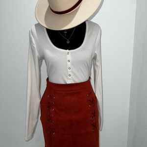 ‼️‼️ SOLD ‼️‼️Womens suede skirt